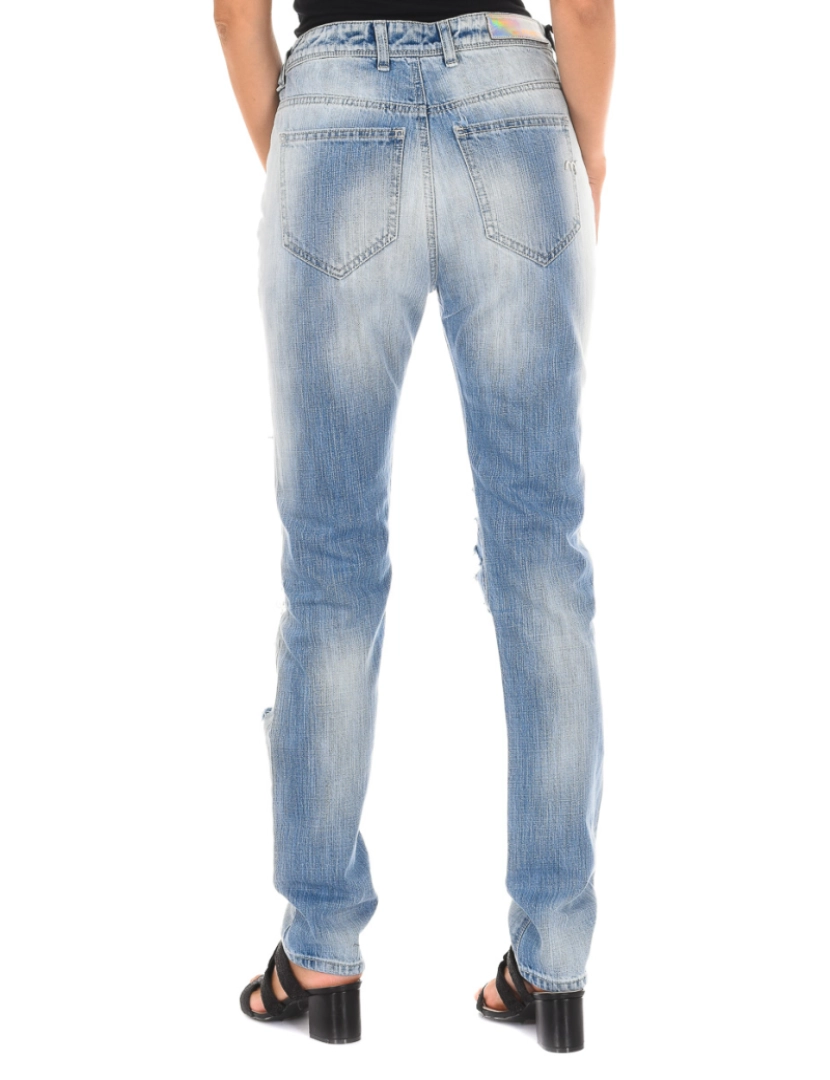 imagem de Calça jeans comprida desgastada e efeito rasgado 10DB50285 mulher3