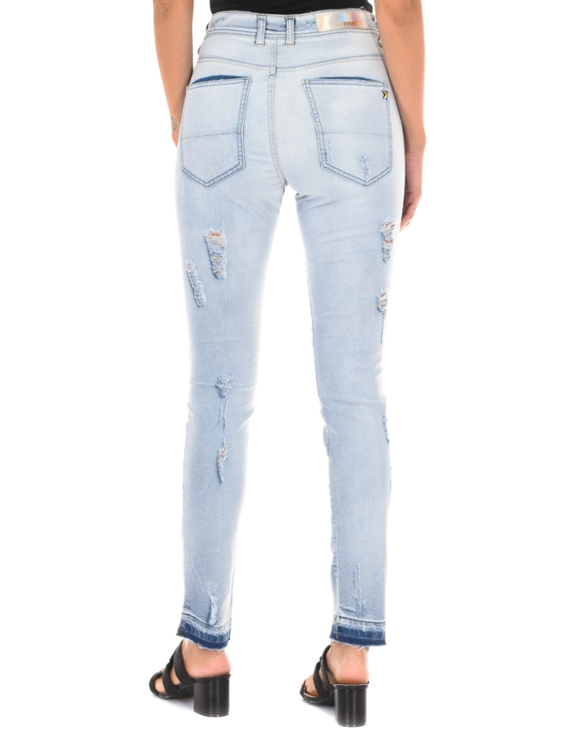 imagem de Calça jeans comprida desgastada e efeito rasgado 10DBF0803 mulher3