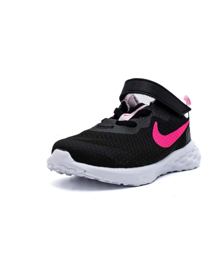 imagem de Nike Calçado Esportivo Nike Revolution 6 Nn3