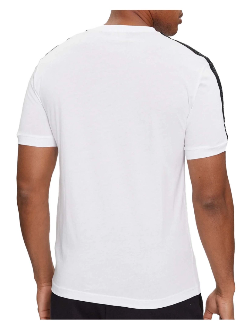 imagem de Camiseta Ea72