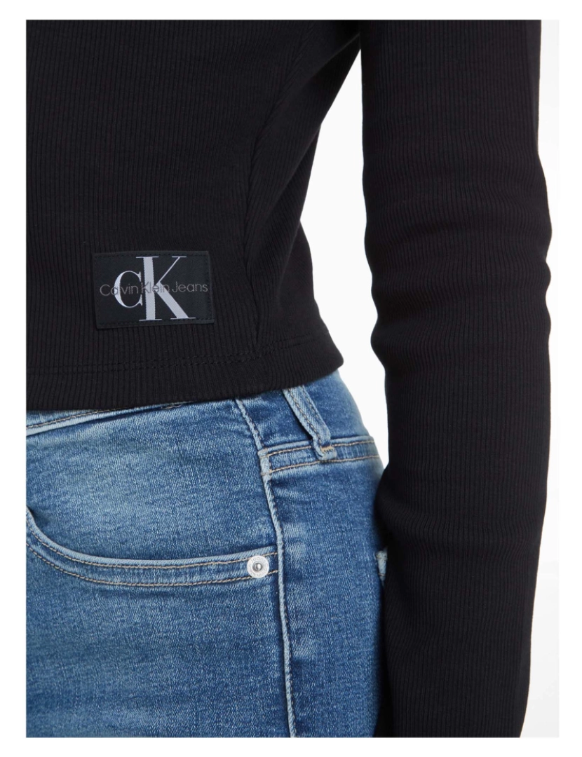 imagem de T-Shirt Ck Jeans Tecido Label Rib Ls C4