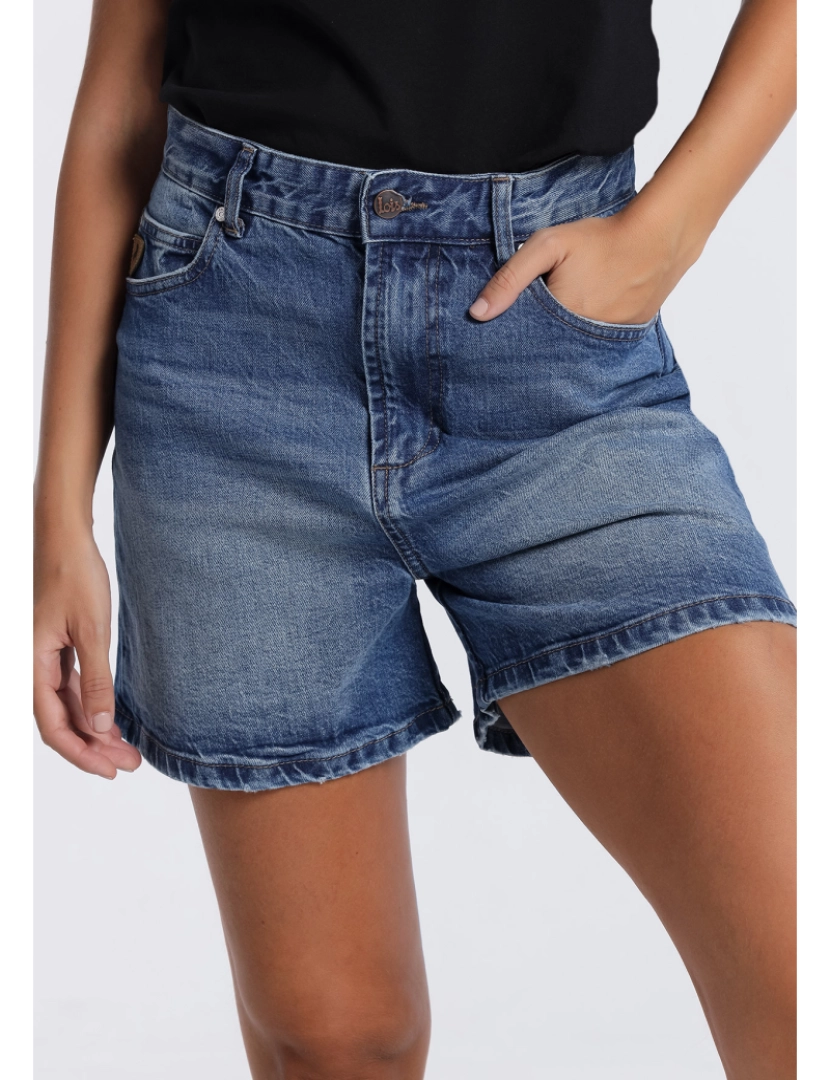 imagem de Lois Jeans - Jean Shorts | High Rise - Mom | Size Inches3