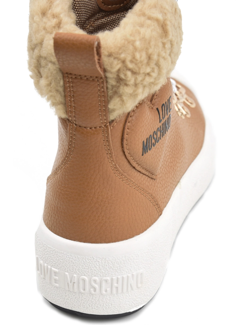 imagem de Tenis Love  Moschino   Jaghica4