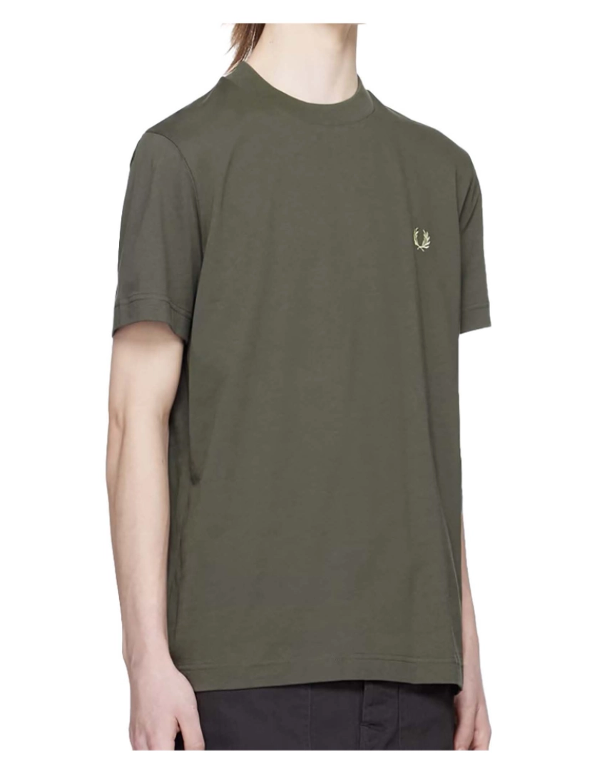 imagem de T-Shirt Gráfica Warped Fredperry Fp2