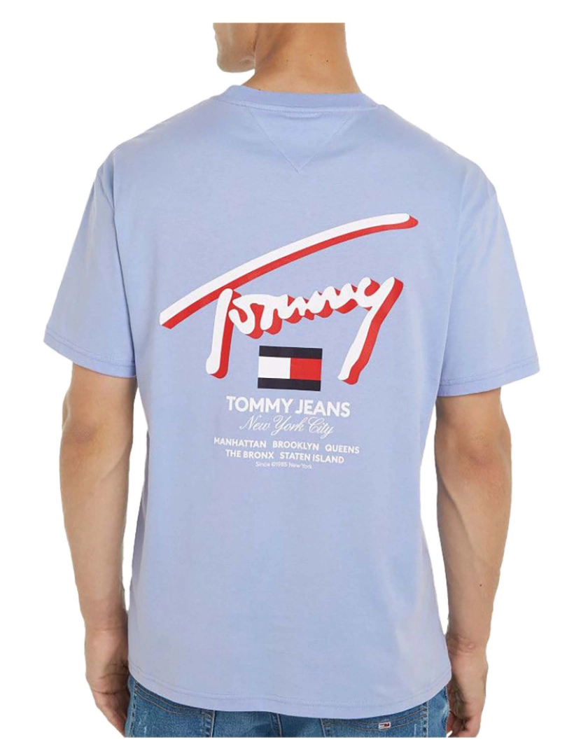 imagem de T-Shirt Tommy Jeans Tjm Reg 3D Rua Sim3