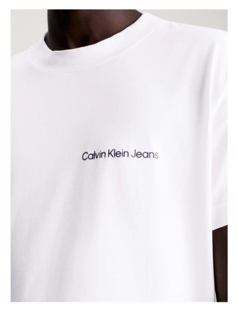 imagem de Calvin Klein Jeans T-Shirt Homem3