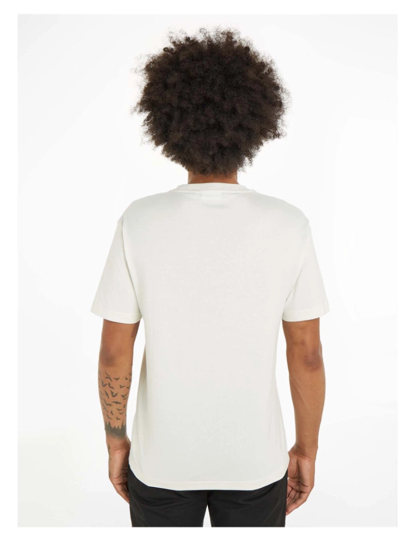 imagem de Camiseta Calvin Klein Com Logotipo Difuso2