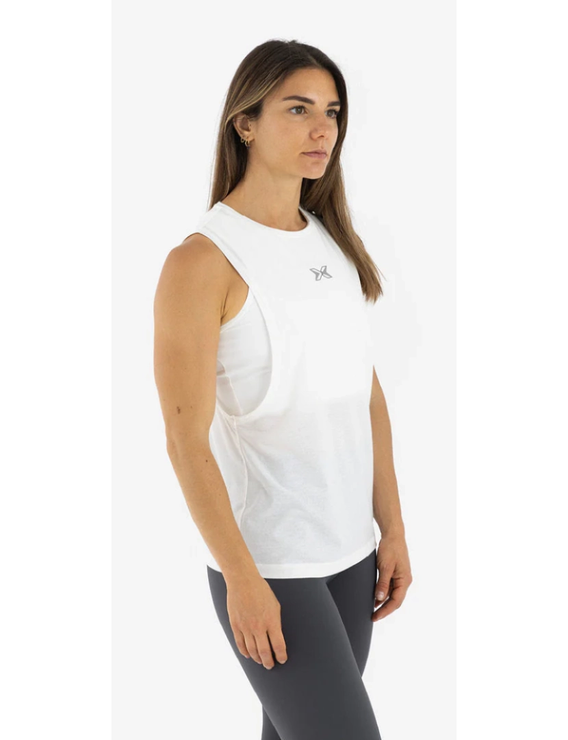 Picsil - T-SHIRT PREMIUM SEM MANGAS PARA MULHER