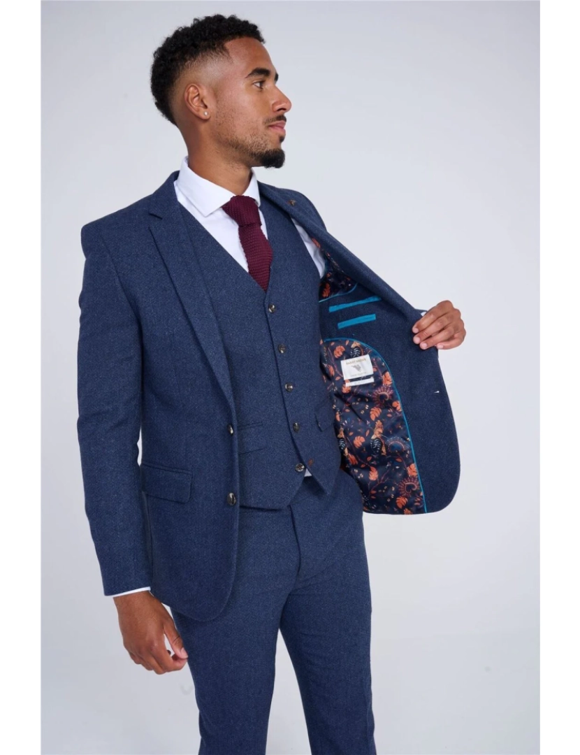 imagem de Terno masculino de lã tweed azul marinho de 3 peças3