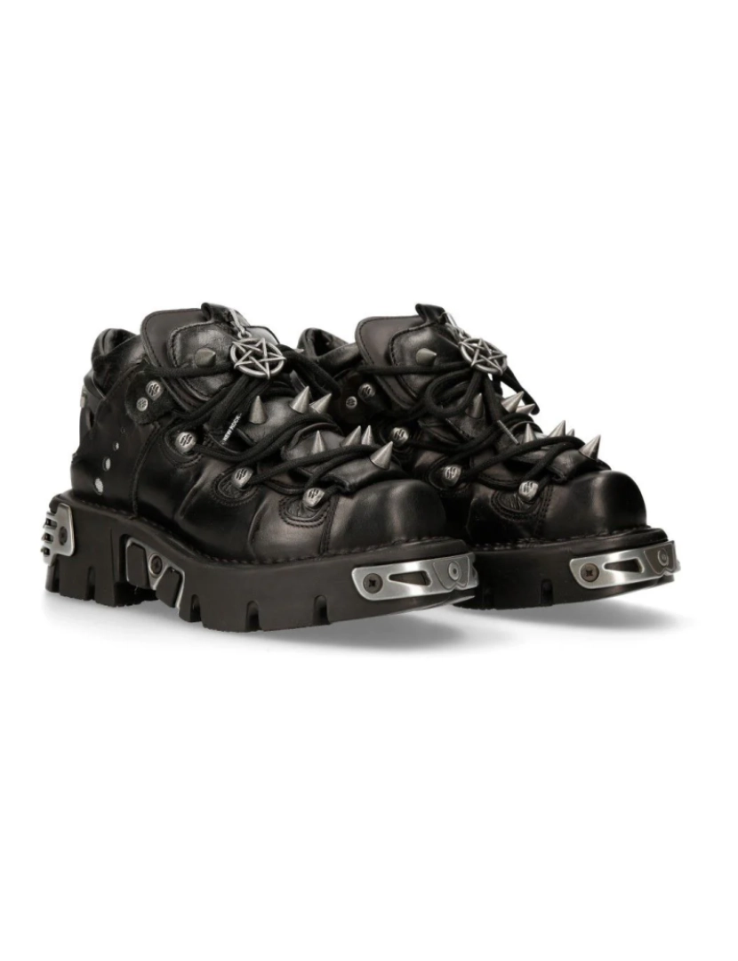 imagem de Botins New Rock Couro Preto com Pontas-110-S16