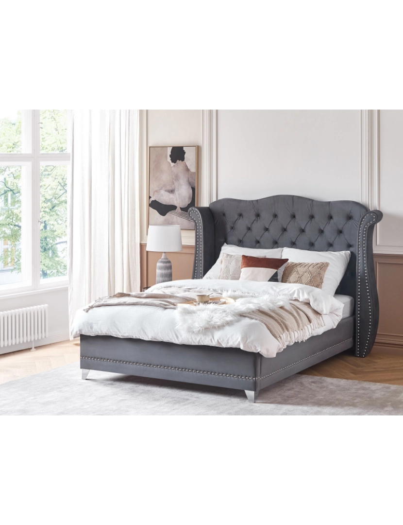 Beliani - Cama de casal em veludo cinzento 160 x 200 cm AYETTE