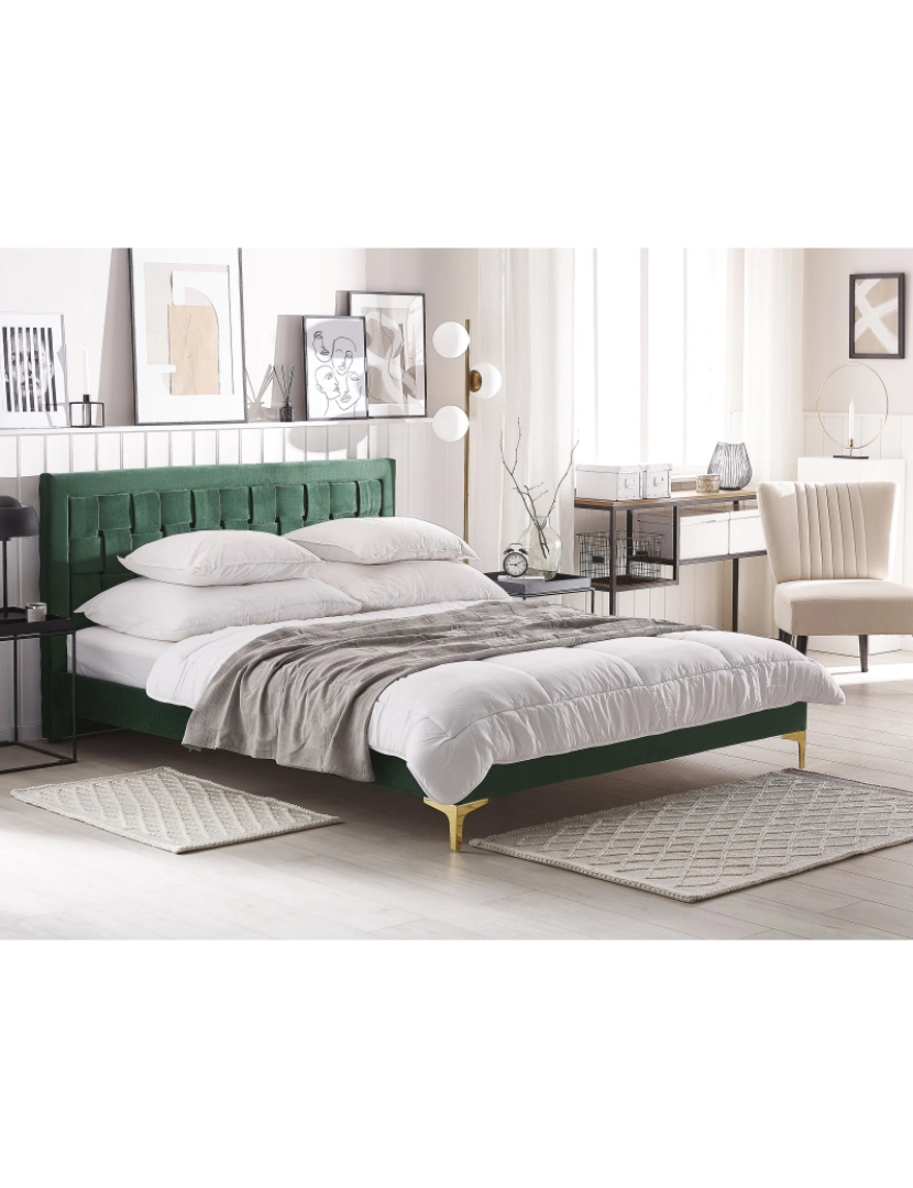 Beliani - Cama de casal em veludo verde escuro 160 x 200 cm LIMOUX