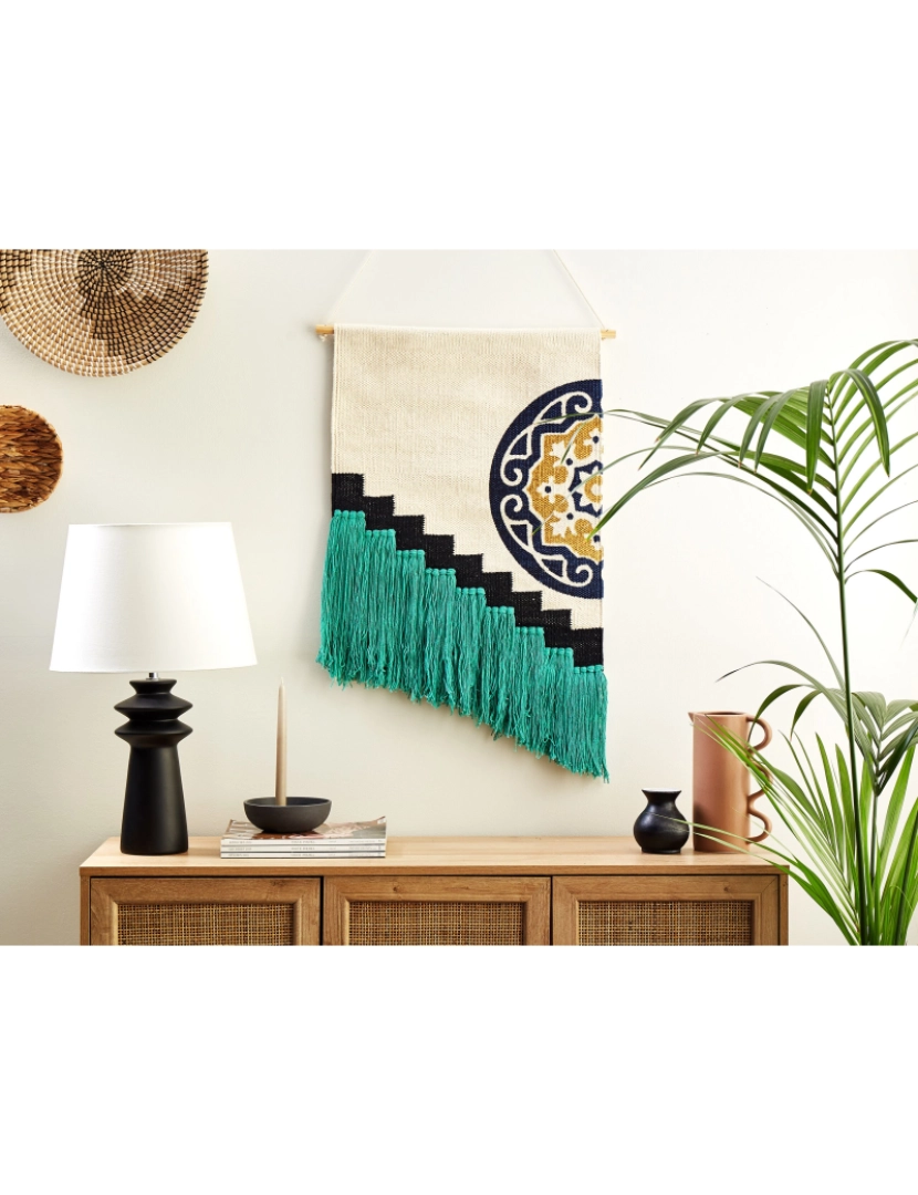 Beliani - Decoração de parede em algodão multicolor com borlas NOWSHERA