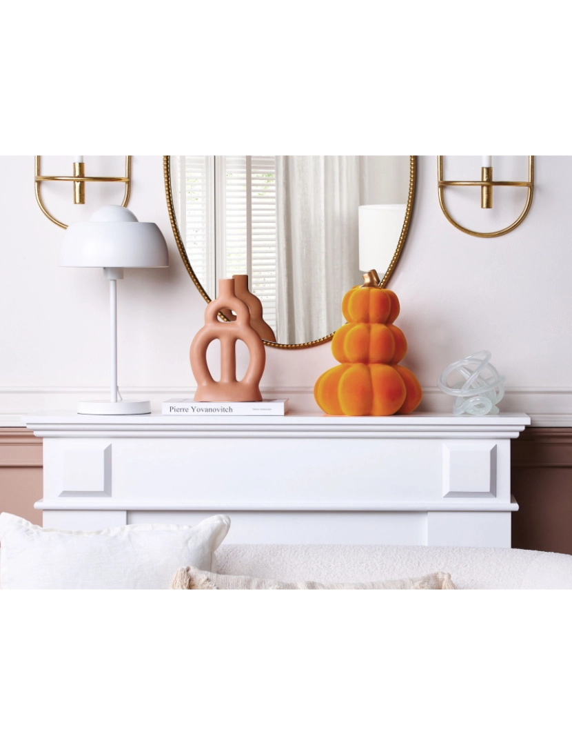 Beliani - Figura decorativa em cerâmica laranja e dourada 33 cm KALAMATA