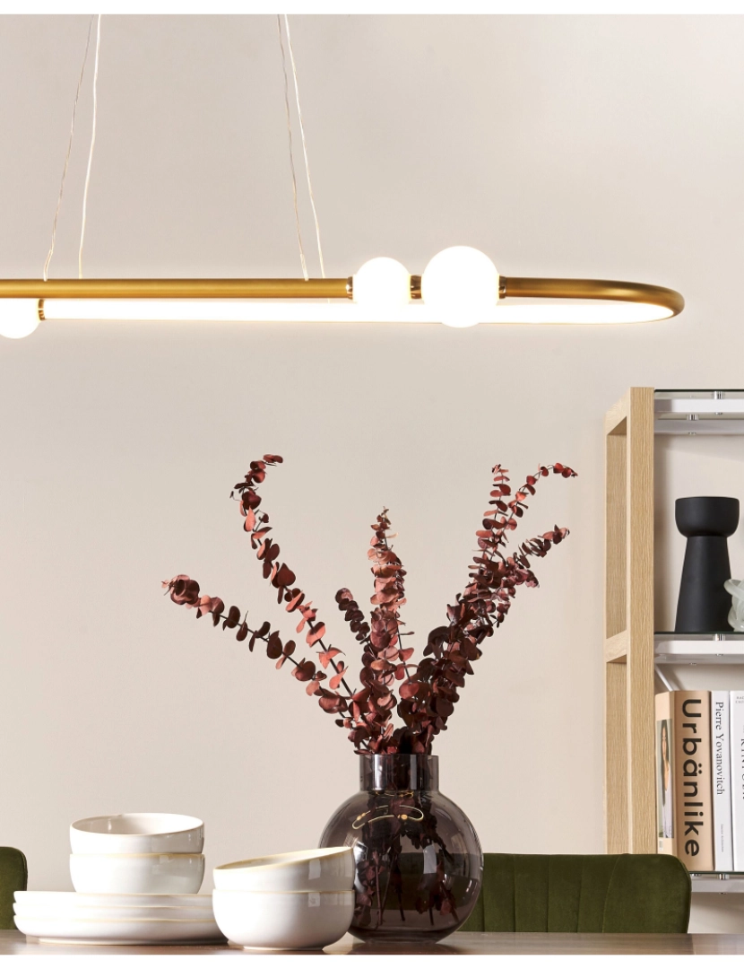 Beliani - Candeeiro de teto LED em metal dourado FEALE