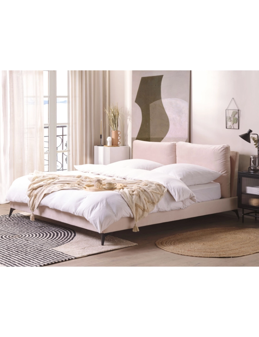 Beliani - Cama de casal em veludo rosa 180 x 200 cm MELLE