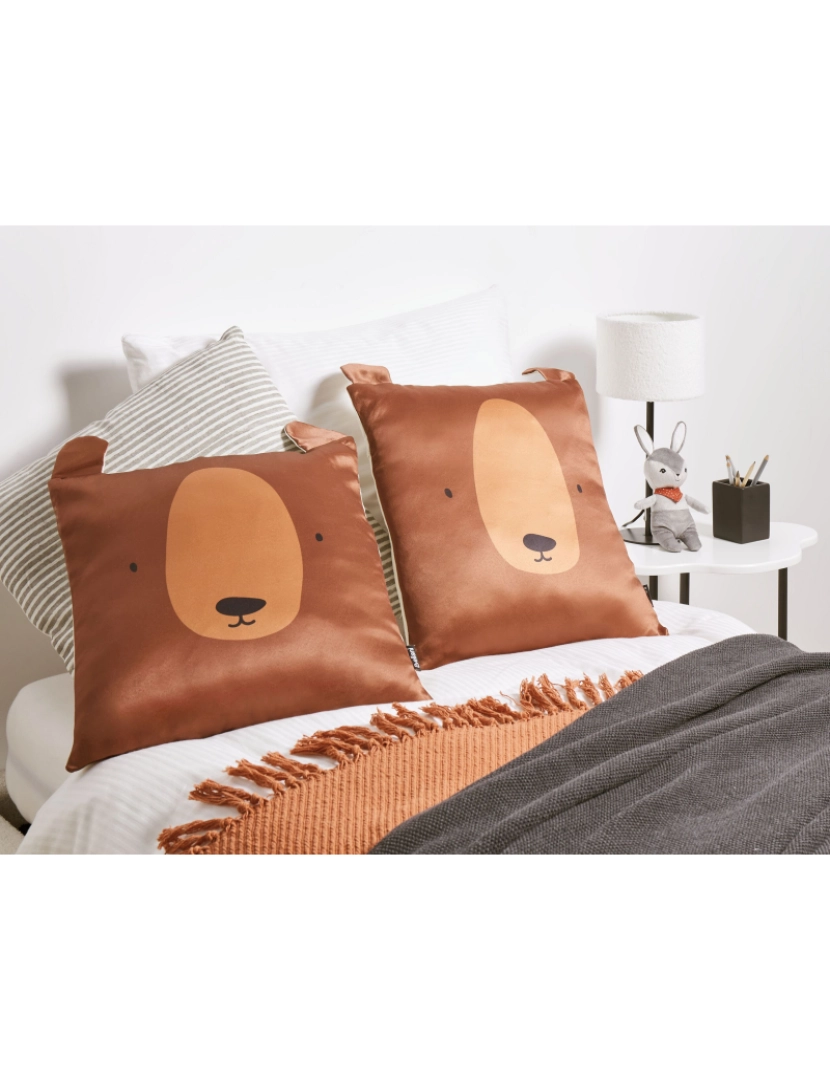 imagem de Conjunto de 2 almofadas Tufado Castanho TEDDYBEAR 45 x 45 cm2