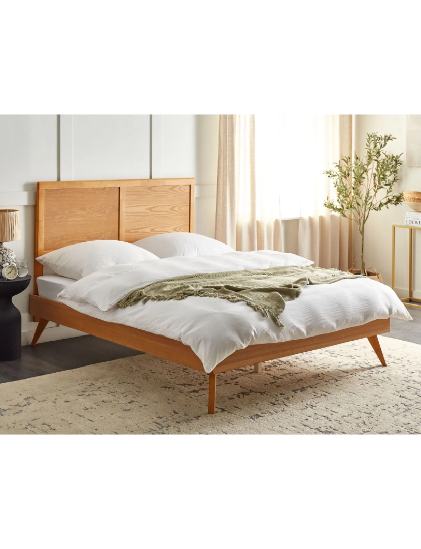 Beliani - Cama de casal castanho claro 160 x 200 cm ISTRES