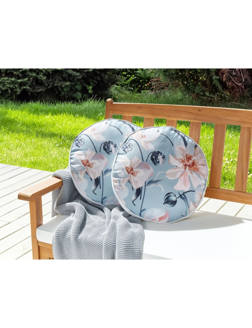 imagem de Conjunto de 2 almofadas decorativas com padrão floral azul ⌀ 40 cm APRICALE2