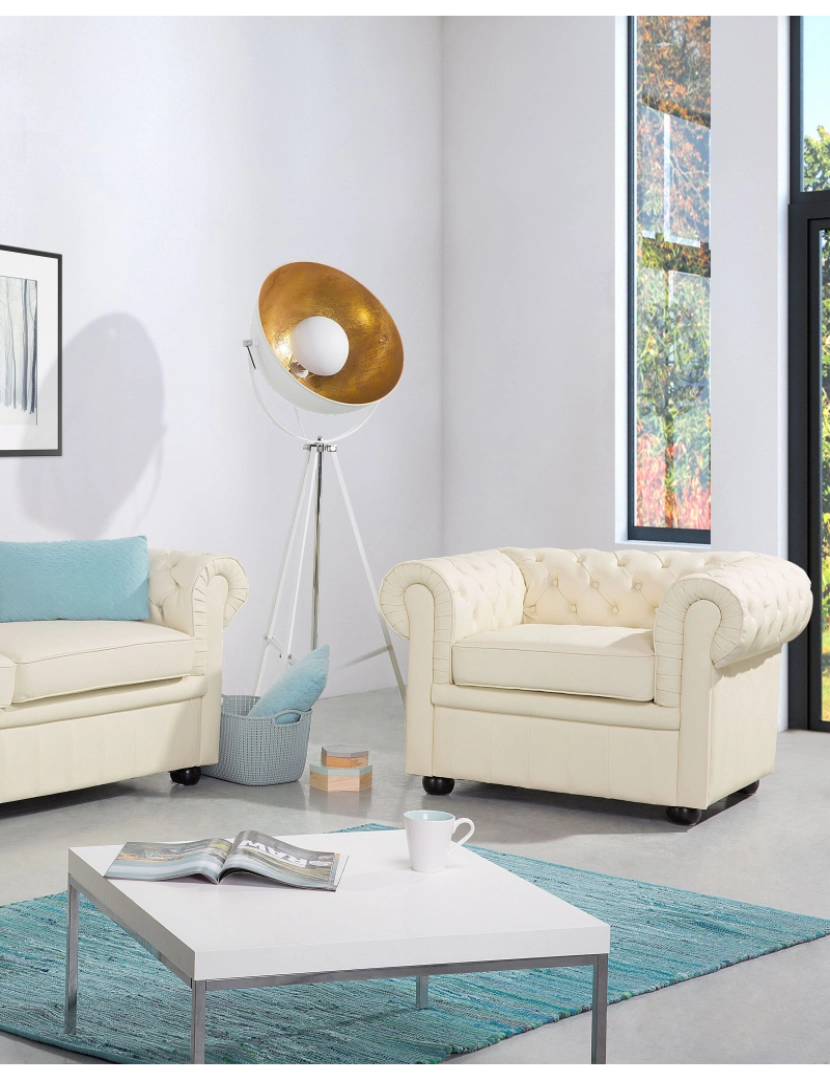 imagem de Poltrona Pele Creme CHESTERFIELD2