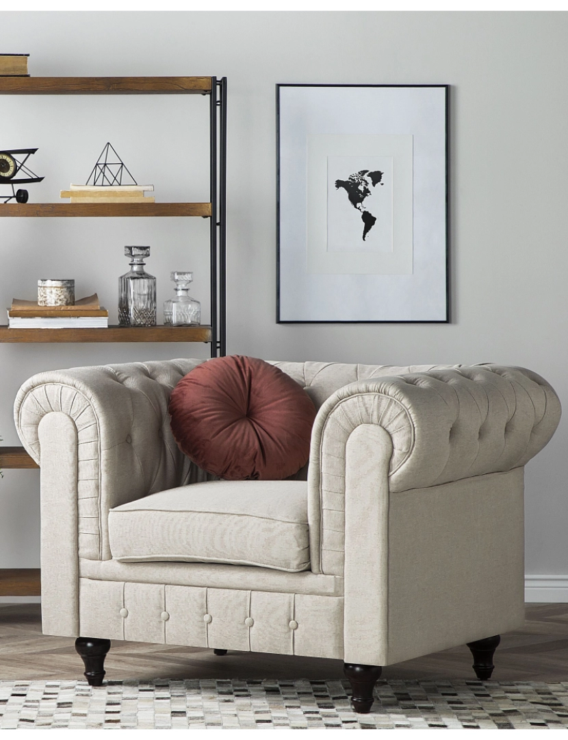 imagem de Poltrona Creme CHESTERFIELD2