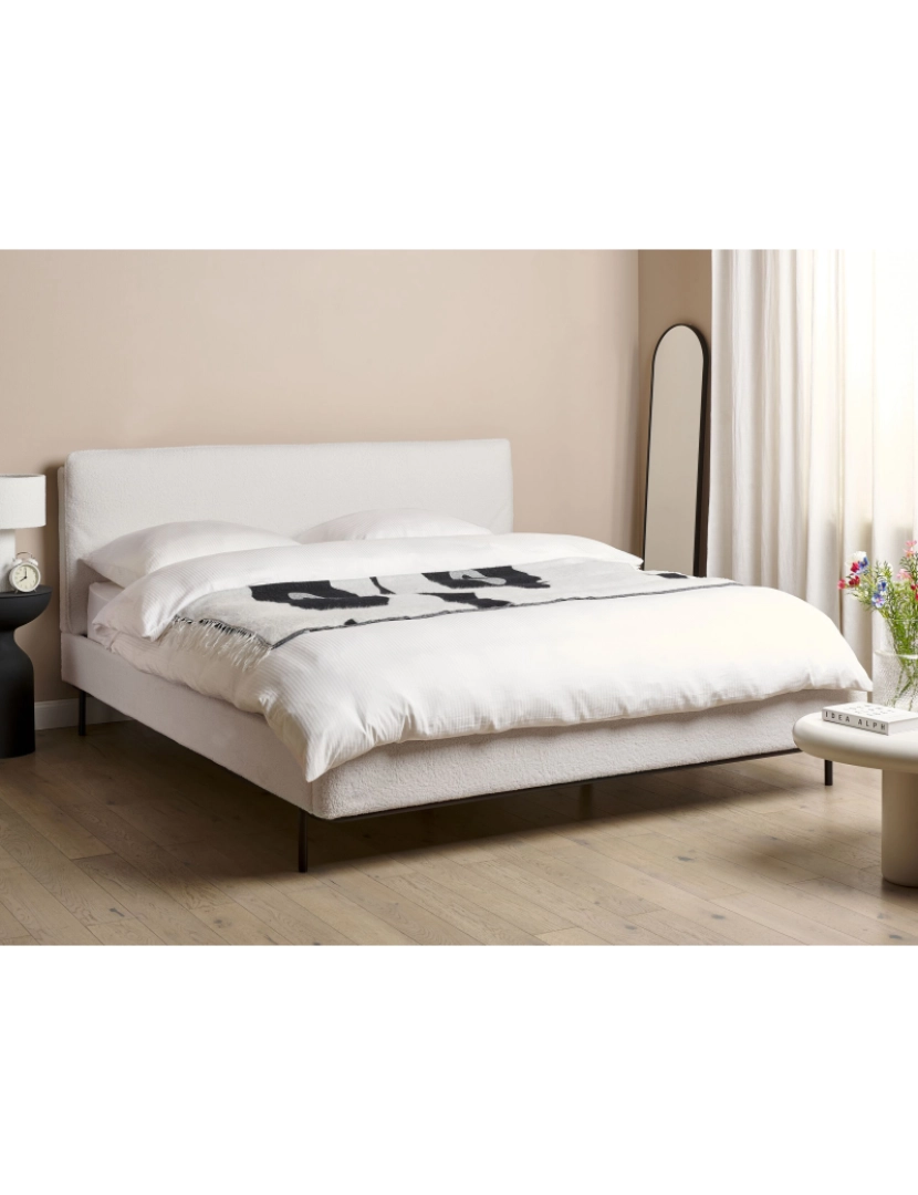 imagem de Cama de casal em tecido bouclé branco-creme 180 x 200 cm CORIO2