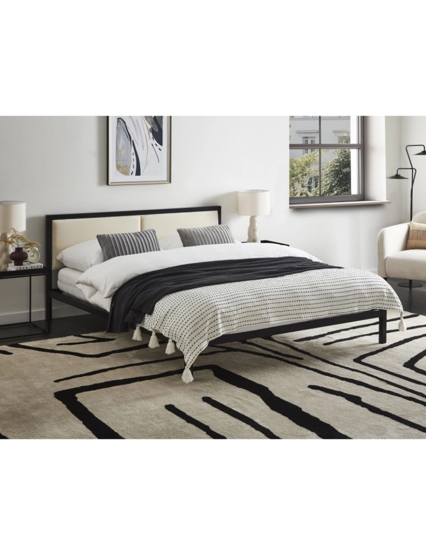 imagem de Cama de casal em metal preto e creme claro 160 x 200 cm CLAMART2