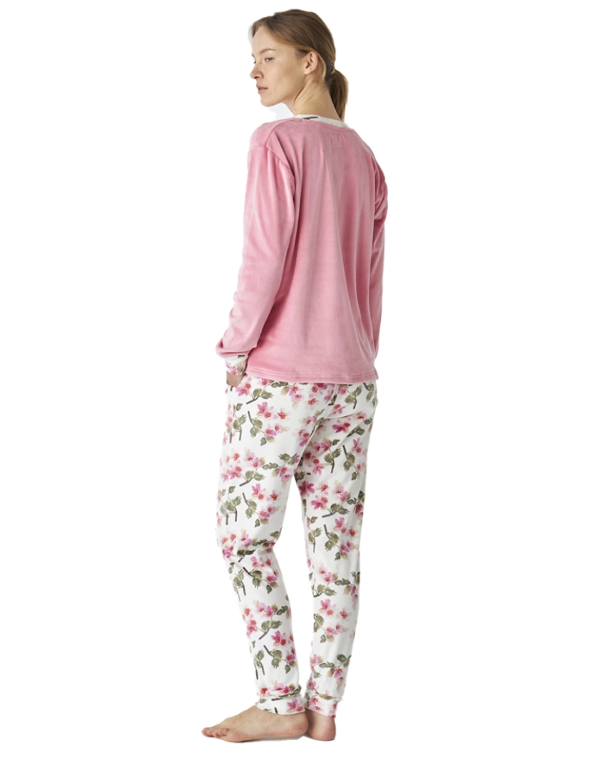 imagem de Pijama de inverno feminino de veludo manga comprida JJB43