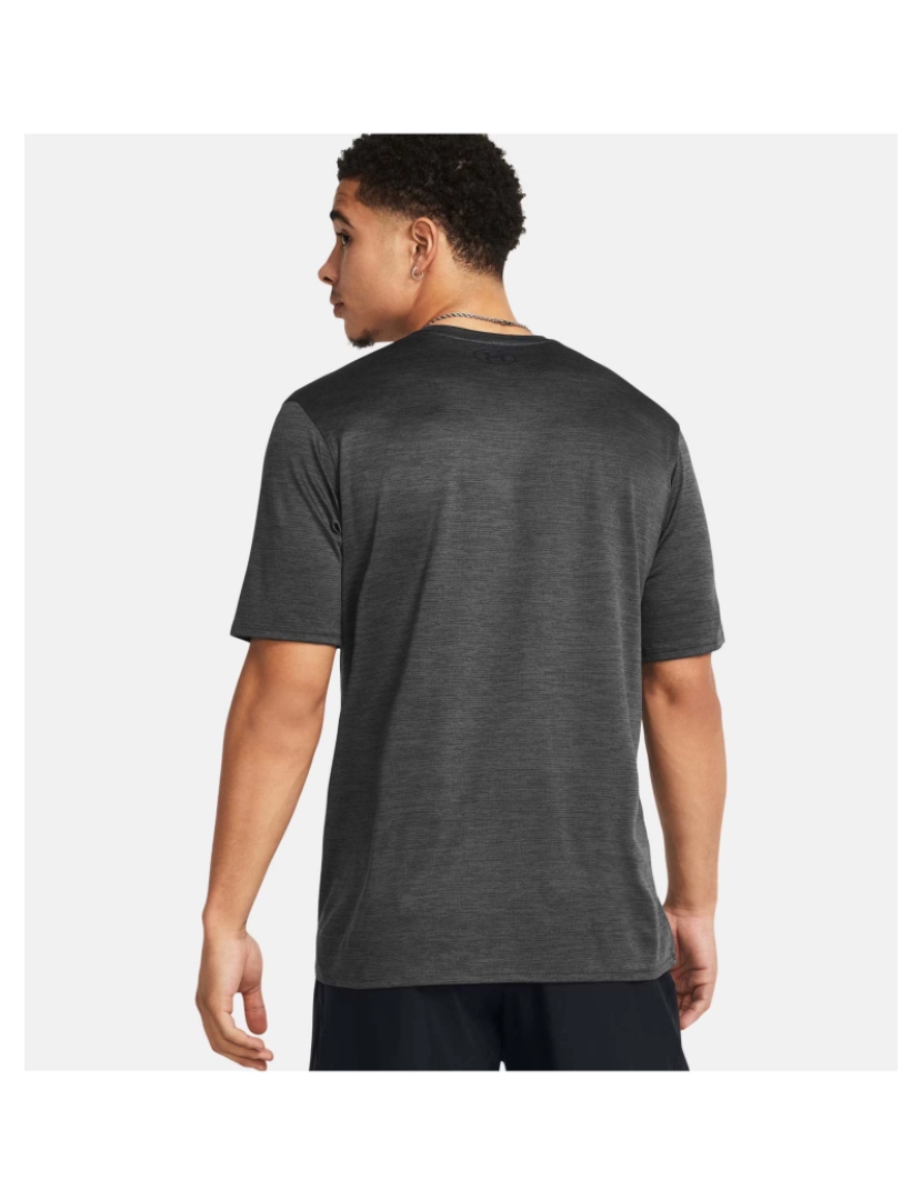 imagem de T-Shirt Ss Com Textura Under Armour Ua Tech4