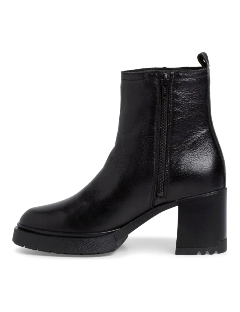 imagem de Tamaris Preto Booties Calçados Femininos4