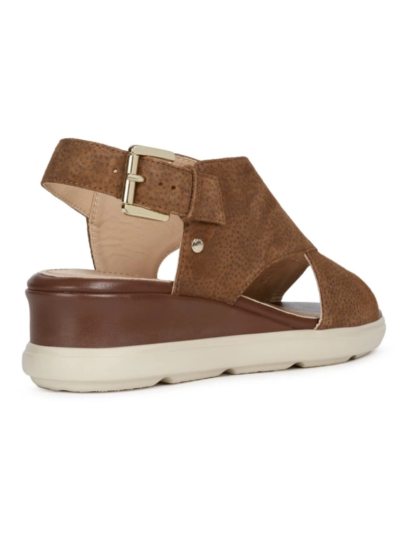 imagem de Geox Brown Sandals sapatos de mulheres6