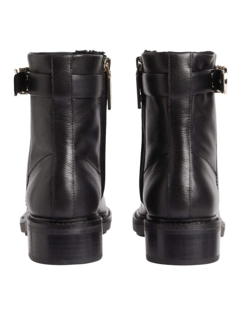 imagem de Calvin Klein Preto Booties Calçados Femininos4