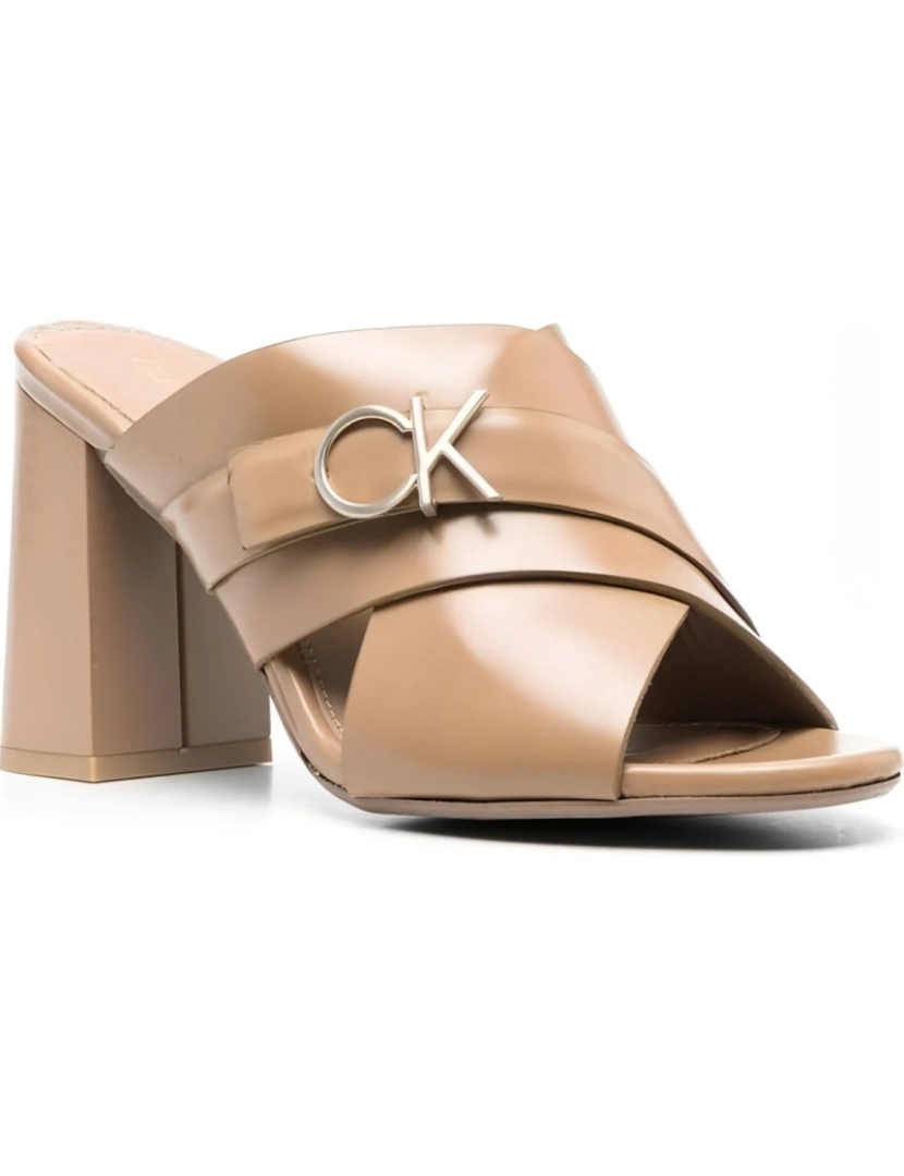 imagem de Calvin Klein Bege Sandals sapatos femininos2