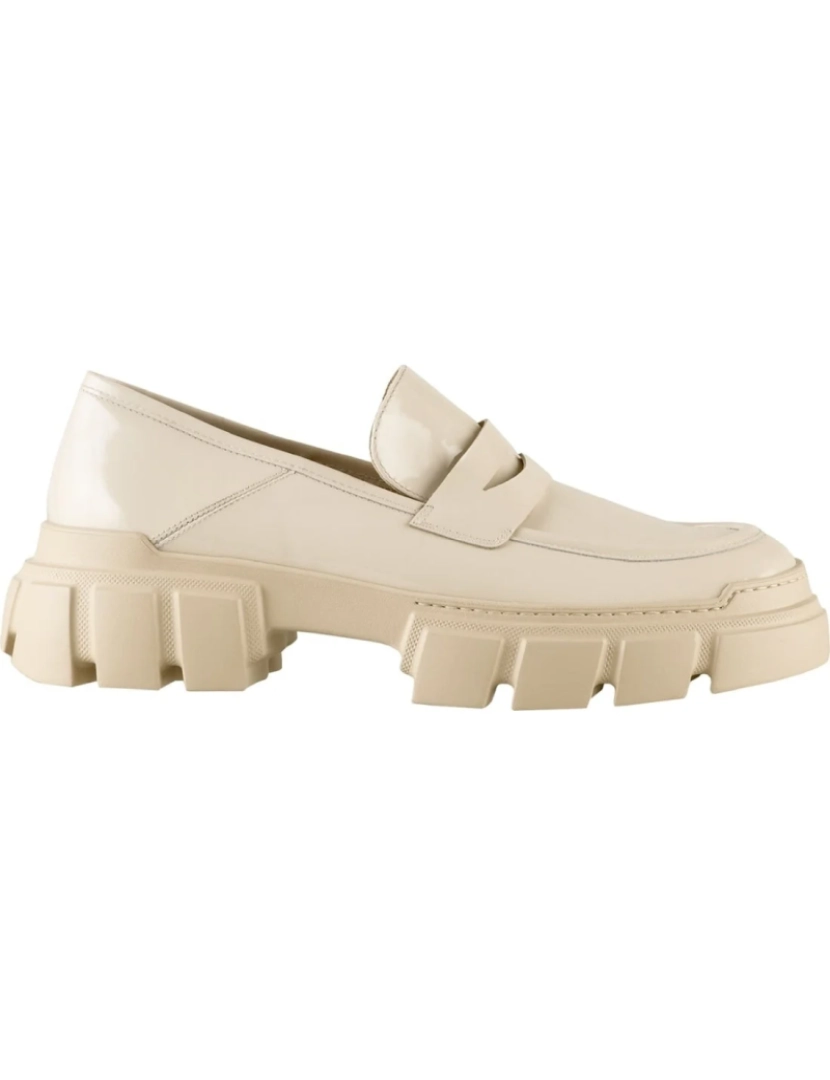 imagem de Hogl Bege Loafers sapatos femininos2