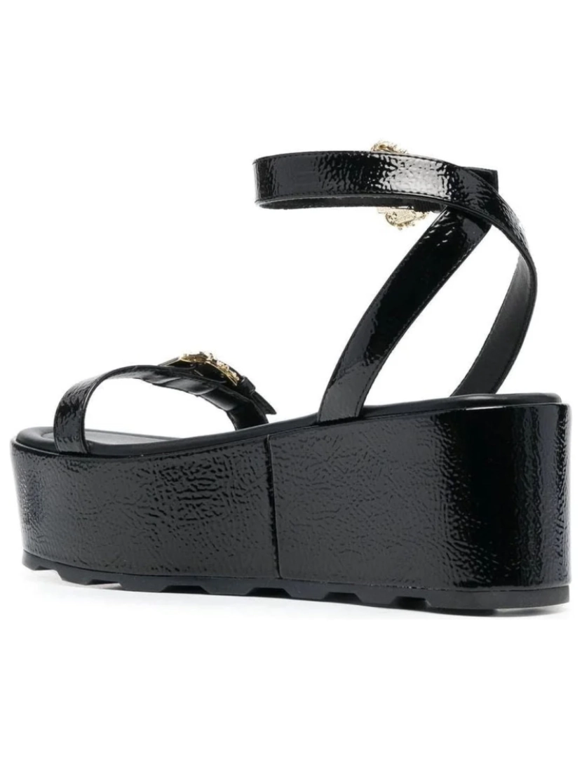 imagem de Versace Jeans Couture Sandálias pretas sapatos femininos4