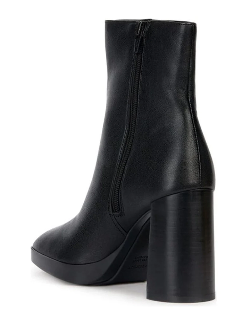 imagem de Geox Black Booties Calçados Femininos4