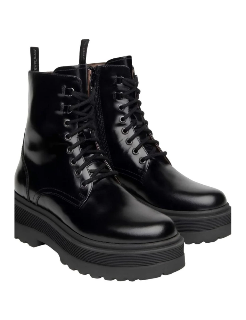 imagem de Nerogiardini botas pretas sapatos femininos2