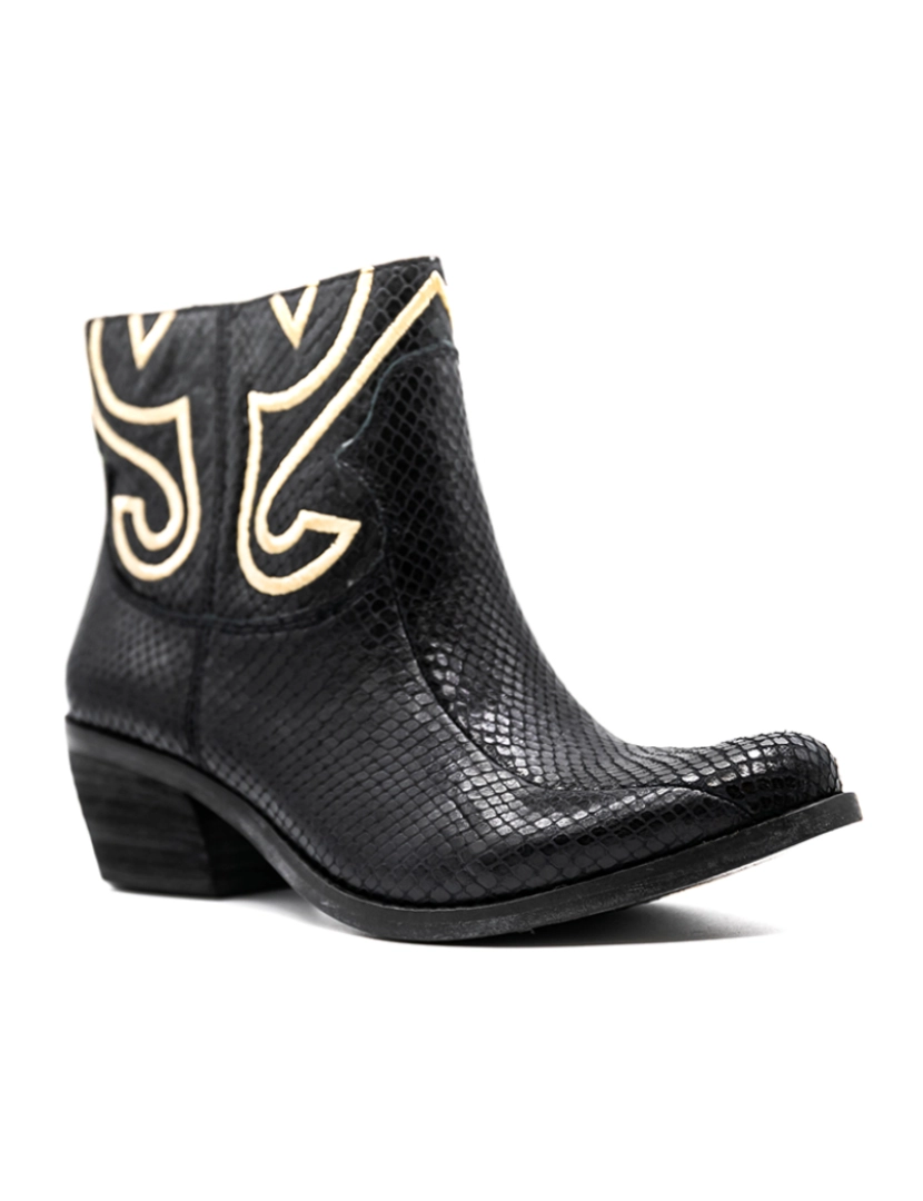 Vince Camuto - Botins pretos desenhos dourado 