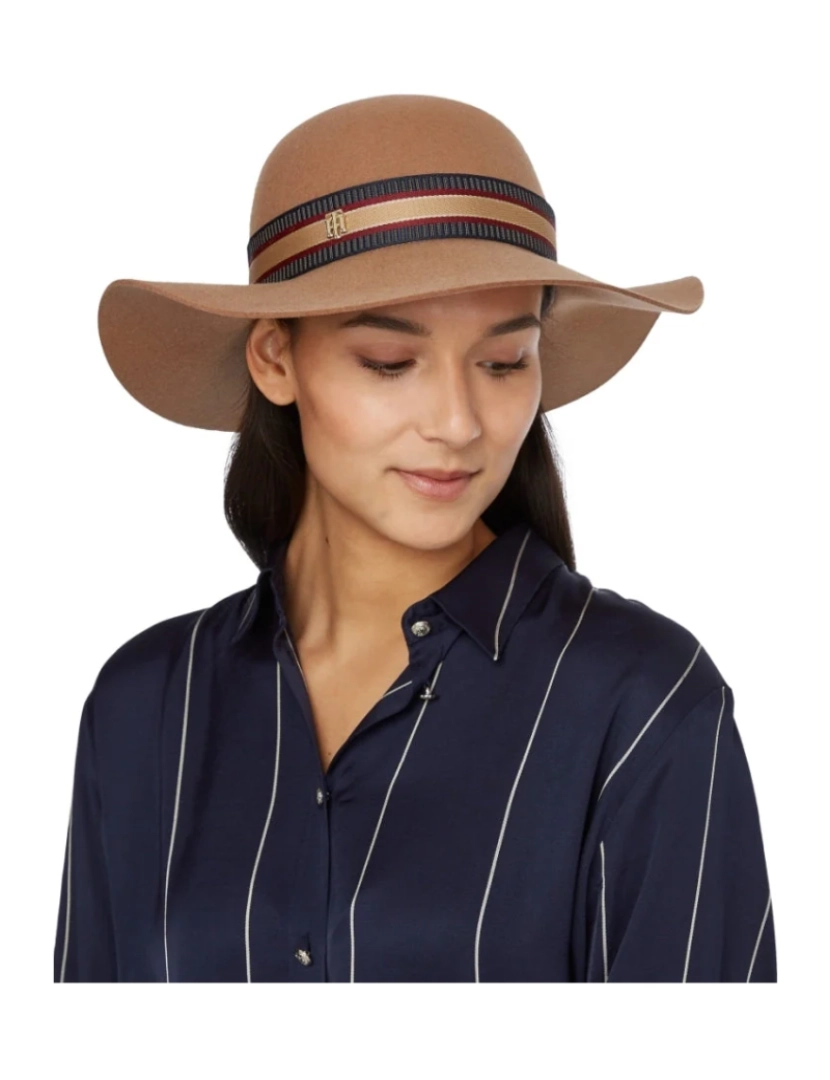 imagem de Tommy Hilfiger Green Hats Womens Acessórios4