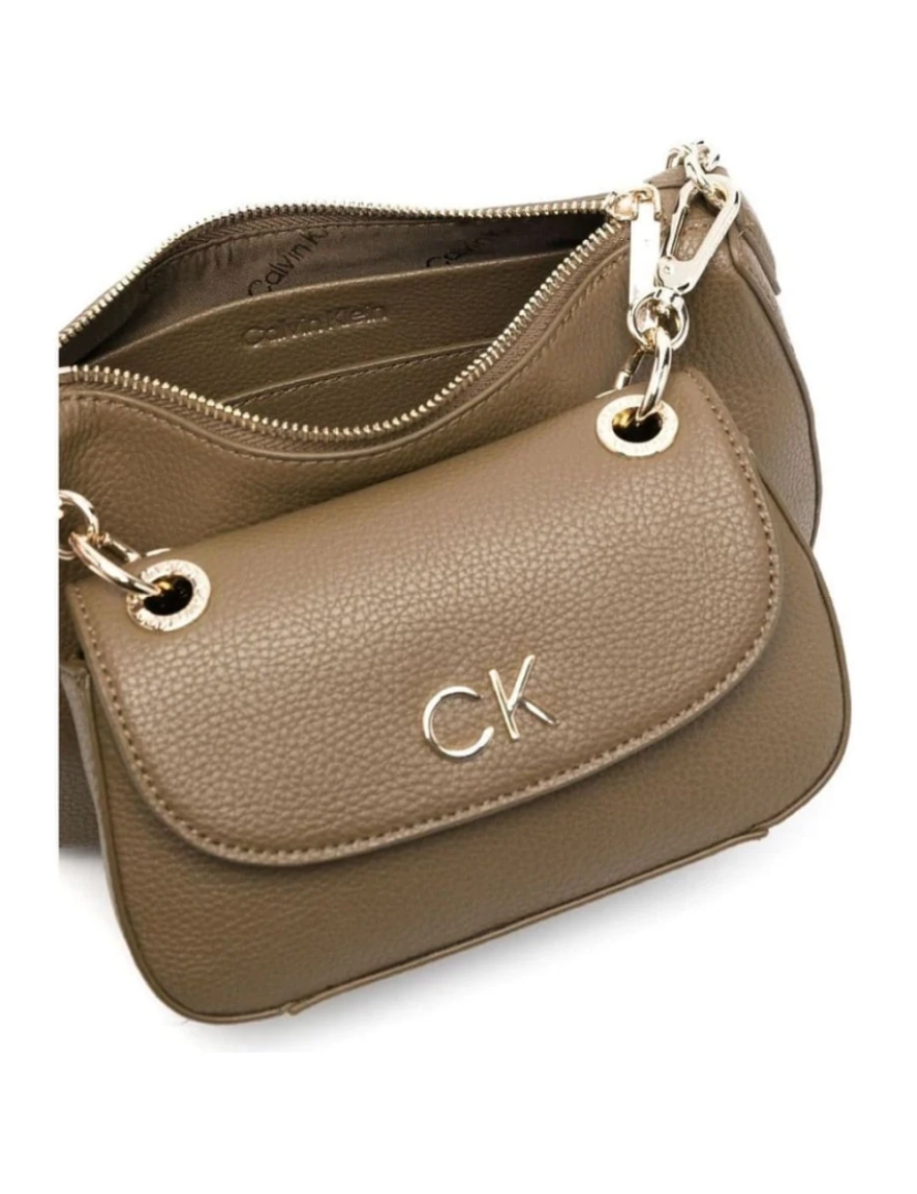 imagem de Calvin Klein Bolsas de ombro verde Bolsas de mulheres5