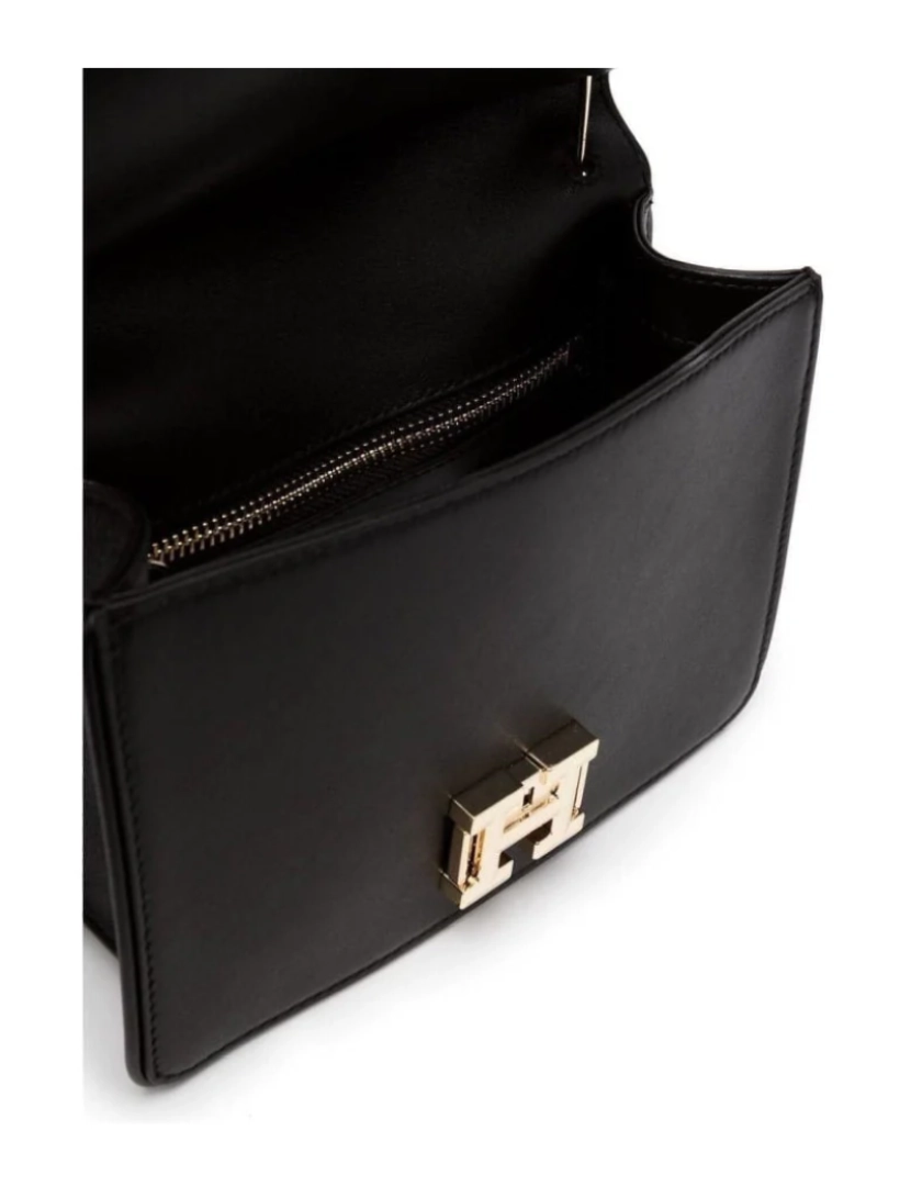 imagem de Tommy Hilfiger Black Cross Body Bags Womens Bags5