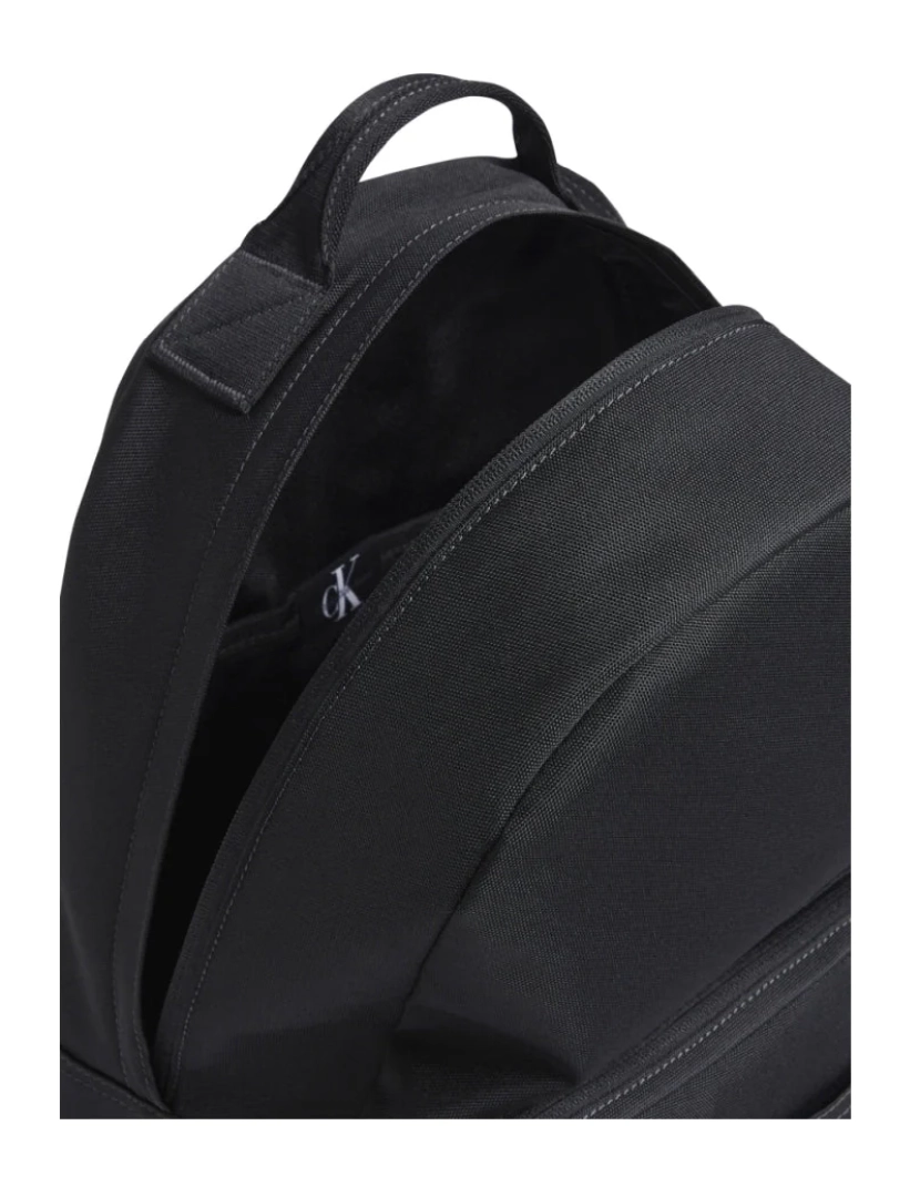 imagem de Calvin Klein Jeans mochilas pretas Sacos de homens4