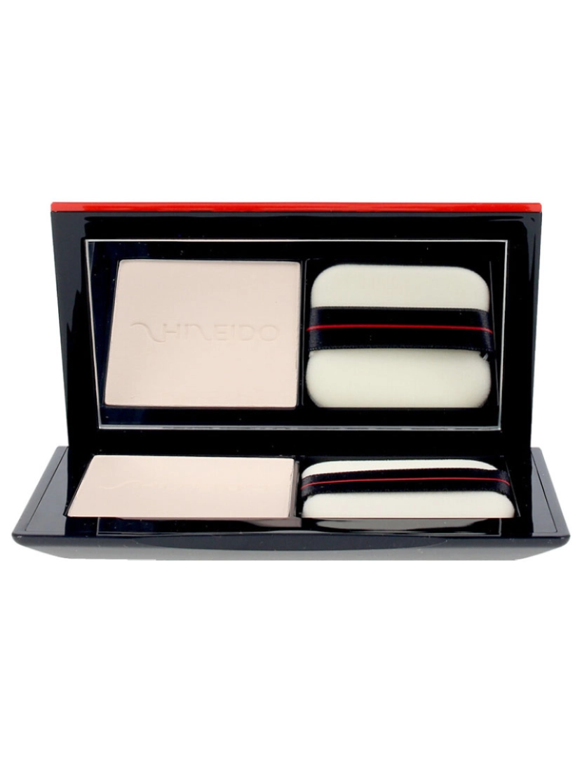 Shiseido - Synchro Skin Invisible Silk Pressed Powder 10 Gr