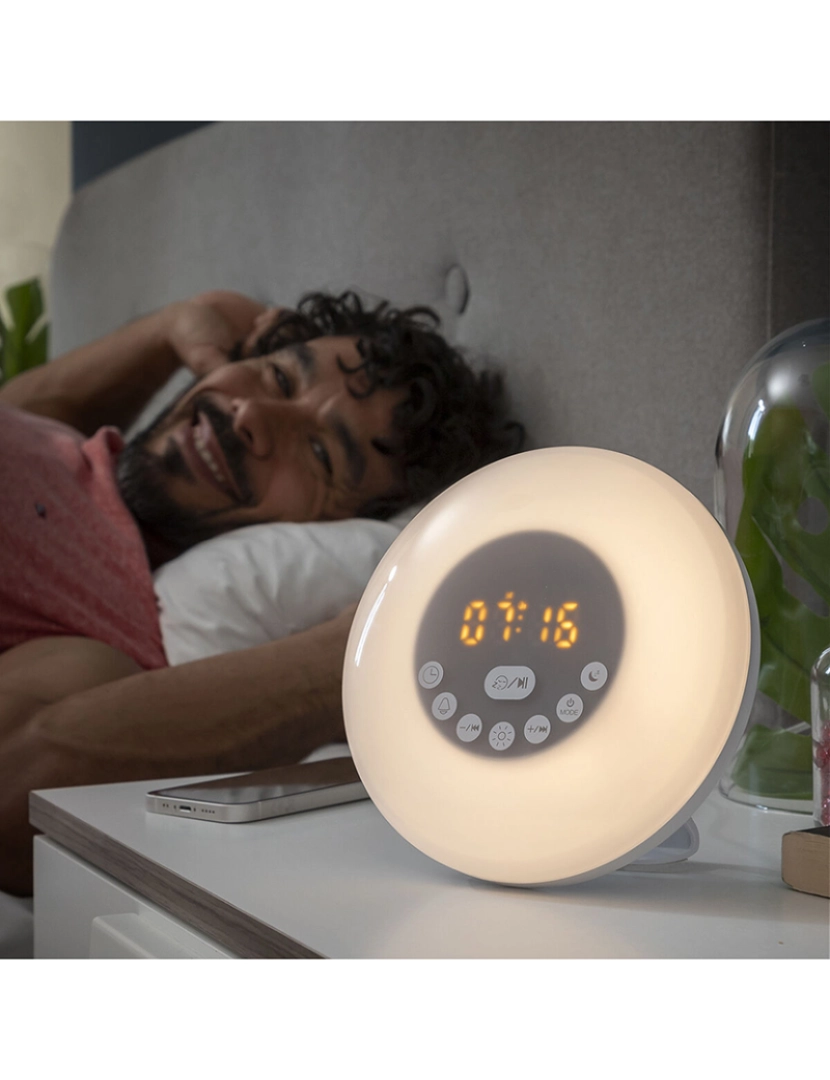 Innovagoods - Despertador Amanhecer Recarregável com Alta voz Sunrilk InnovaGoods