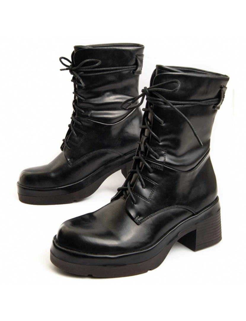 Montevita - Botas de Salto Senhora Preto