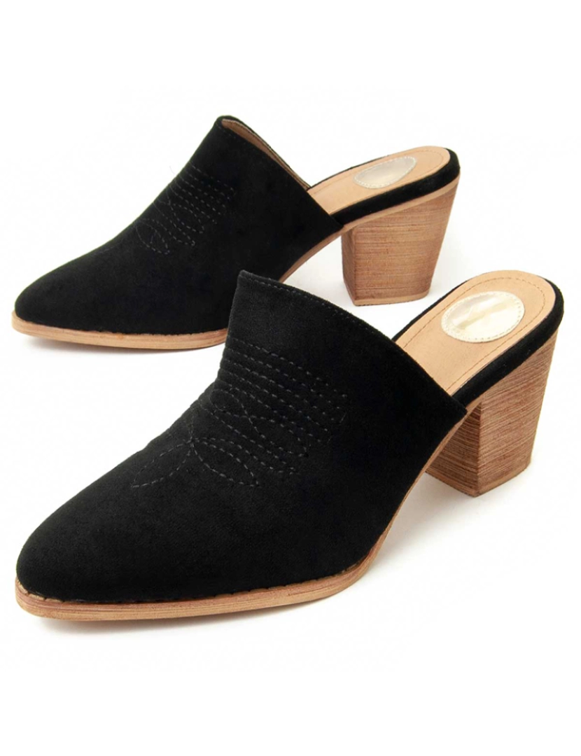 Montevita - Mules Senhora Preto