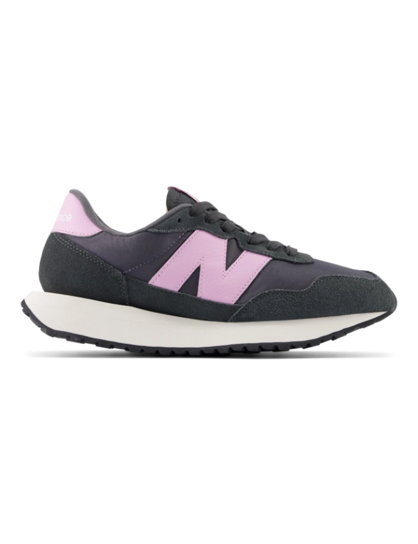 New Balance - Ténis Senhora 237 Preto e Rosa