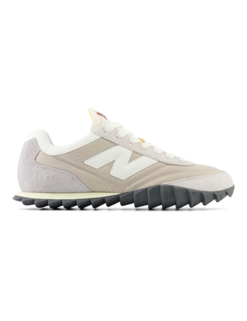 New Balance - Ténis Unisexo RC30 Bege