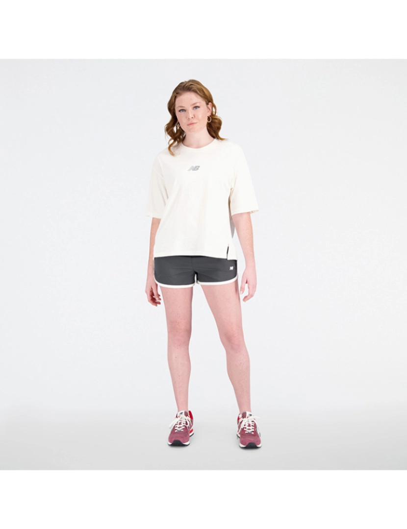 New Balance - T-Shirt Senhora Bege