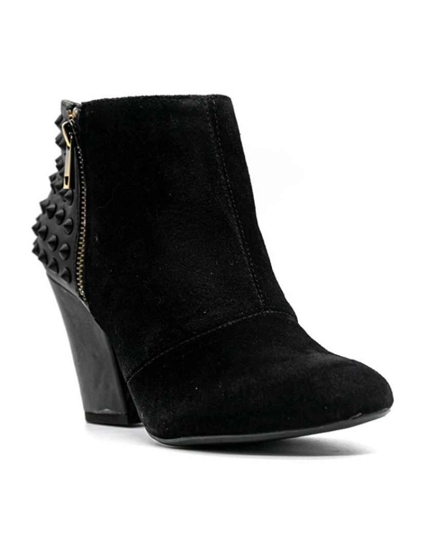 Jessica Simpson - Botins Preta Tachas